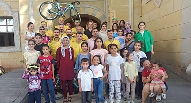 Bisikletçiler,