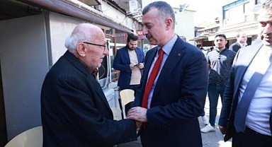 Büyükakın, Kandıra’da esnafı ziyaret etti