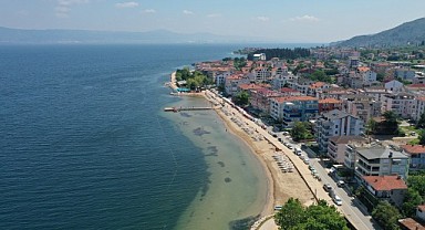 Ereğli Kumyalı Plajına Mavi Bayrak çekildi!