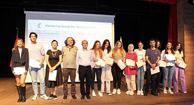 GTÜ'lü öğrencilerin başarıları ödüllendirildi
