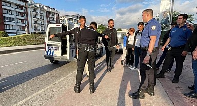 İzmit'teki kavgada 1 kişi bıçakla yaralandı!