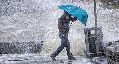 Meteoroloji saat verdi: Kocaeli’ye şiddetli yağış geliyor!
