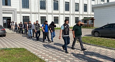 Rüşvet operasyonunda 18 şahıs adliyeye sevk edildi!