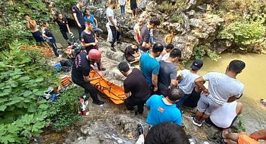 15 yaşındaki çocuk serinlemek için girdiği gölette boğuldu!