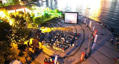 Açık havada sinema keyfi