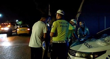 Aranan şahıs trafik uygulama noktasında yakalandı!