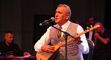 Aşık Veysel, vefatının 50. yıl dönümünde Kocaeli'de anıldı