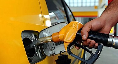 Benzine büyük zam geliyor!
