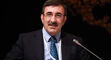 Cumhurbaşkanı Yardımcısı Yılmaz açıkladı: Vergi artışları devam edecek mi?