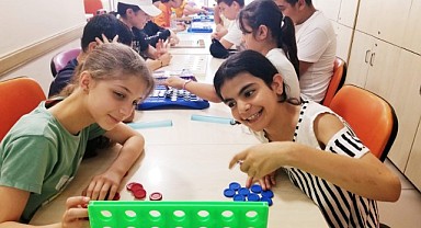 Darıcalılar yaz tatilini hem eğlenerek hem de öğrenerek geçiriyor