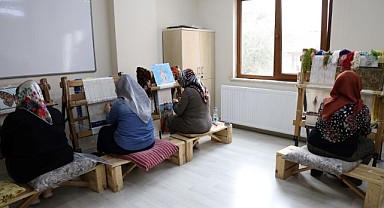 Hereke halısı dokumacılığı KO-MEK ile hayat buldu!