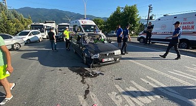 Kartepe'de feci kaza: 3 yaralı!