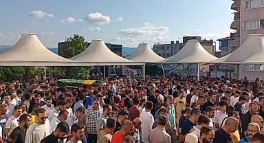 Kazada vefat eden oto kurtarma şoförü defnedildi!