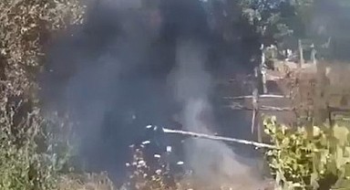 Kırık cam şişeleri otluk alanı tutuşturdu!