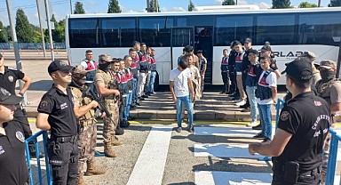 Kocaeli’de yakalanan 138 kaçak sınır dışı ediliyor!