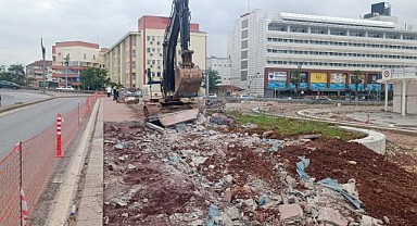 Milli İrade Meydanı'nda şerit genişletme çalışması