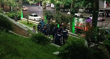 Parkta bir kişi silahla başından vurulmuş halde bulundu!