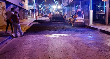 Alemdar Caddesi'nde gece yarısı asfaltlama!
