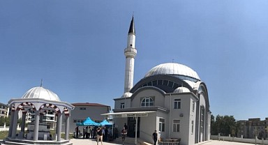 Alikahya'da cami cemaatinden Başkan'a teşekkür