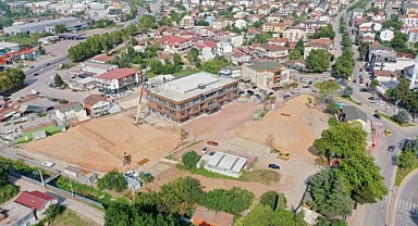 Başiskele Yeşilyurt Mahallesi meydana çıkıyor!