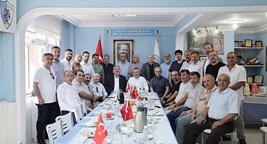 Başkan Büyükakın, Erzurum Vakfı’na konuk oldu!