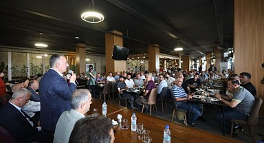 Büyükakın, Çayırova’da esnafla bir araya geldi!