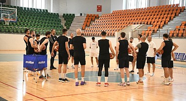 Çayırova basketbol takımı sezonu açtı!