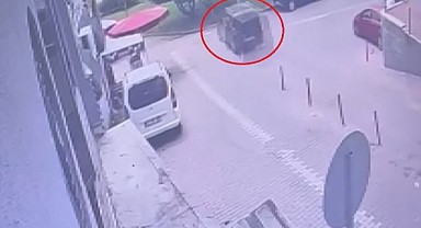 Freni tutmayan araç ağaçlara böyle daldı!