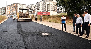 Kartepe'ye 270 ton asfalt serildi!