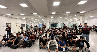 Kocaeli’de 163 kaçak sınır dışı edildi!