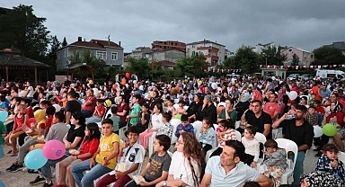 Mevlana’da çocuklar sinemanın keyfini sürdü!