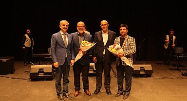 Çayırova’da gönüllere dokunan program!