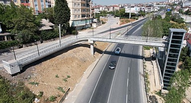 Darıca’da 2 yeni üstgeçit kullanıma açıldı!