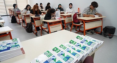 Gençlik Merkezi öğrencilerine kaynak kitap!