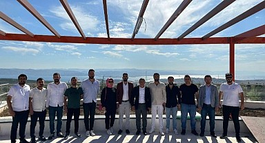 Şayir, gençlerle ilçedeki projeleri gezdi!