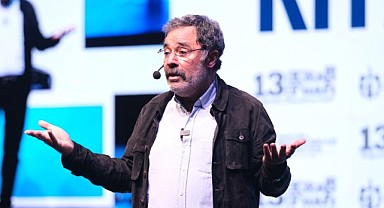 Ahmet Ümit, polisiye ve aşk ilişkisini anlattı!