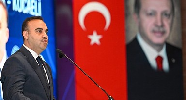 Bakan Kacır, Uluslararası Genç Profesyoneller Çalıştayı'na katıldı!