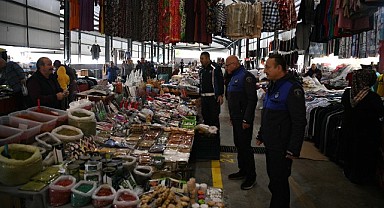 Çayırova'da Semt pazarları tek tek denetleniyor