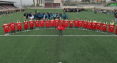Dilovası, kırmızı beyaza boyandı