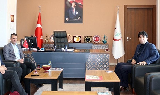 İki başhekim fikir alışverişinde!