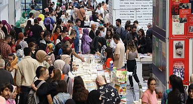 Kocaeli Kitap Fuarı yine Türkiye'nin en büyüğü!
