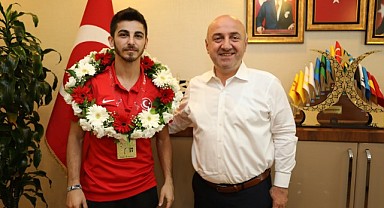 Milli gururumuz Şamdan, başarıya doymuyor