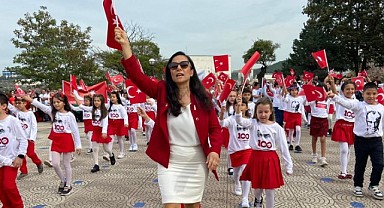 Mutlukentli çocuklardan, muhteşem kutlama