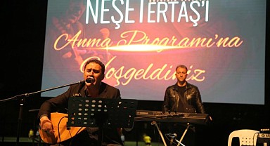 Neşet Ertaş, kendi türküleriyle anıldı!