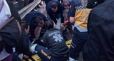 Üniversiteli genç, otomobilin altında kaldı!