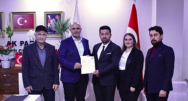 Burak Fidan Çayırova için adaylık başvurusunu yaptı