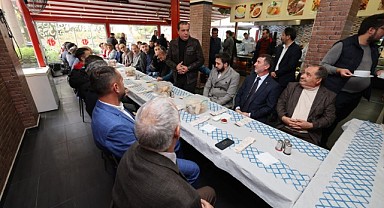Büyükakın, Gebze esnafıyla buluştu