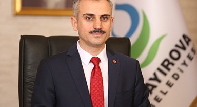 Çiftçi, “Aziz hatırasını saygı ve minnetle yad ediyorum.”
