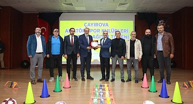 Çiftçi’den amatör spor kulüplerine malzeme desteği