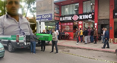 Eski eşini yemek yediği sırada öldüren koca yakalandı!